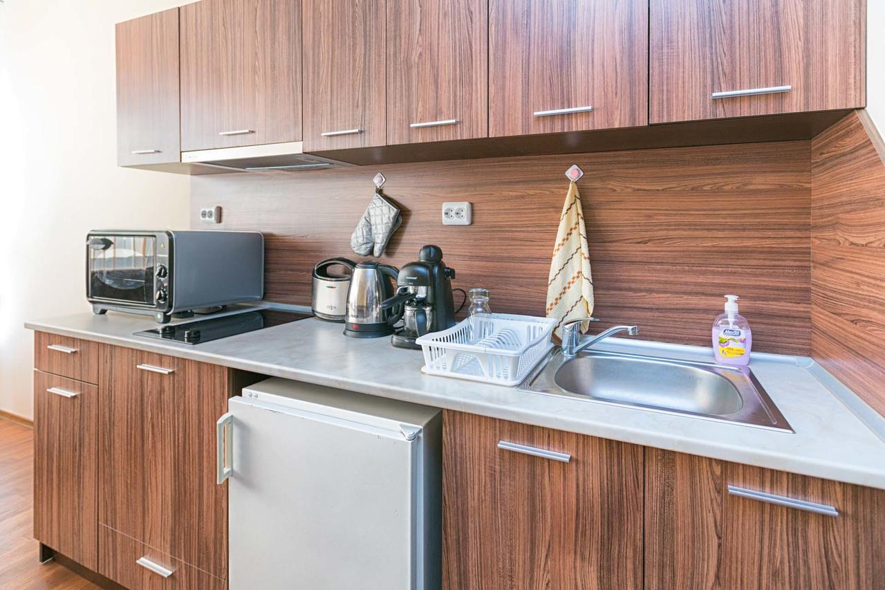 גולדן סנדס Apartments Yalta מראה חיצוני תמונה